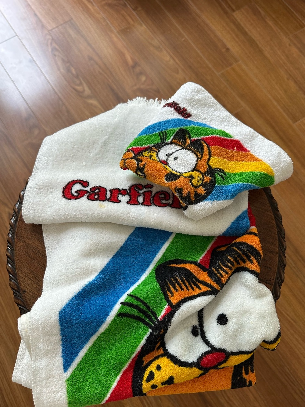 Vintage Garfield Towel & Face Cloth